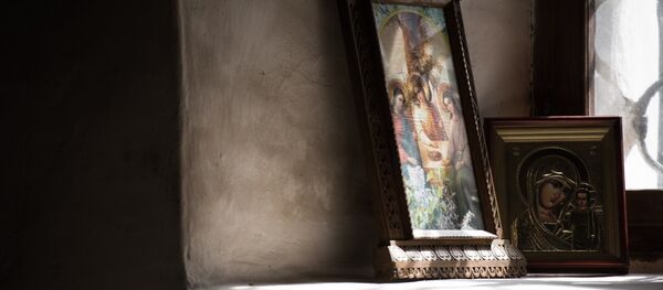 Иконы с изображением Пресвятой Богородицы Иконы с изображением Пресвятой Богородицы - Sputnik Абхазия