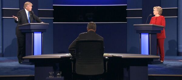 Трамп и Клинтон дискутировали о кибератаках России на дебатах в США Трамп и Клинтон дискутировали о кибератаках России на дебатах в США - Sputnik Абхазия