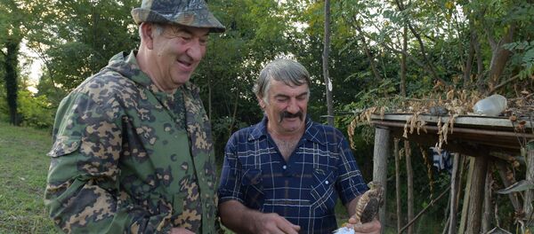 Охотники с добычей Охотники с добычей - Sputnik Абхазия