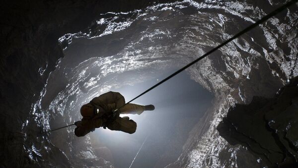 Архивное фото пещеры - Sputnik Абхазия