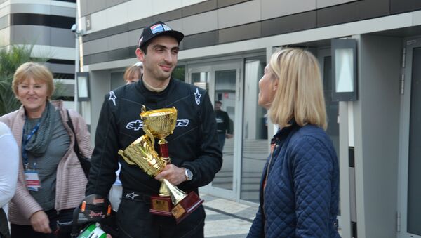 Дмитрий Гвазава стал Чемпионом России по автогонкам Mitjet 2 L - Sputnik Абхазия
