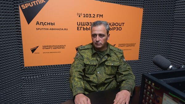 Генерал-лейтенант Беслан Цвижба - Sputnik Абхазия