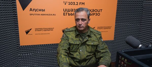 Генерал-лейтенант Беслан Цвижба Генерал-лейтенант Беслан Цвижба - Sputnik Абхазия