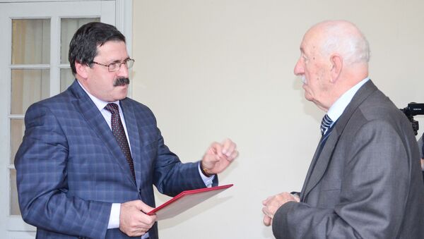 Вручение диплома почетного доктора в АНА - Sputnik Абхазия
