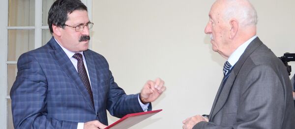 Вручение диплома почетного доктора в АНА - Sputnik Абхазия