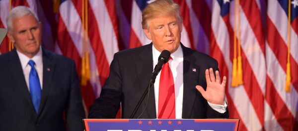 Избранный президент США Дональд Трамп во время выступления в Нью-Йорке 9 ноября Избранный президент США Дональд Трамп во время выступления в Нью-Йорке 9 ноября - Sputnik Абхазия