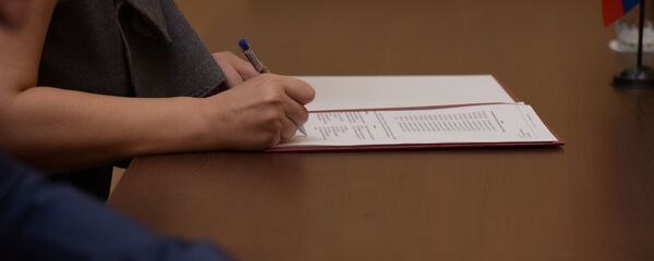 Подписание соглашения Подписание соглашения - Sputnik Абхазия