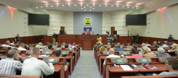 Парламент Донецкой народной республики утвердил профильных министров ДНР - Sputnik Абхазия