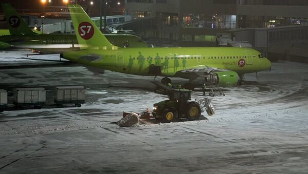 Снегопад в Москве - Sputnik Абхазия