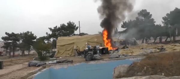 В Алеппо боевики обстреляли госпиталь Минобороны РФ. Съемка очевидцев В Алеппо боевики обстреляли госпиталь Минобороны РФ. Съемка очевидцев - Sputnik Абхазия