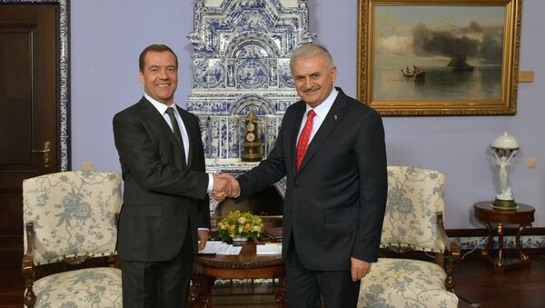 Премьер-министр Дмитрий Медведев встретился с премьер-министром Турции Б. Йылдырымом - Sputnik Абхазия