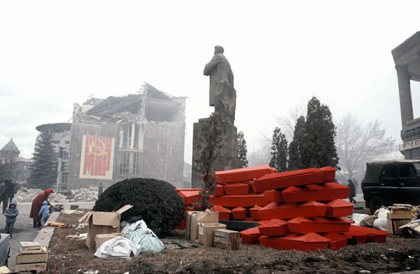 Ленинакан, разрушенный в результате землетрясения - Sputnik Абхазия