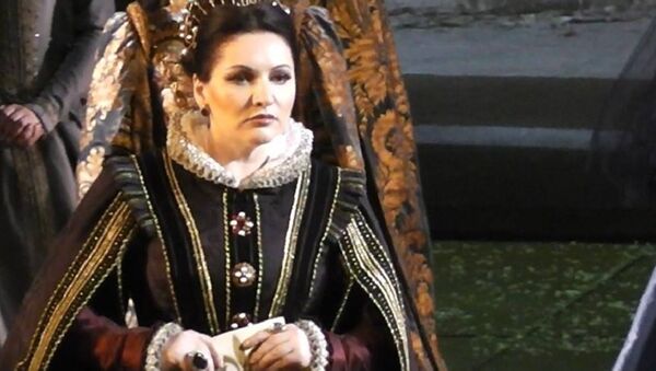 Хибла Герзмава дебютировала на сцене Большого театра в постановке Дж. Верди Дон Карлос в роли королевы Елизаветы Валуа - Sputnik Абхазия