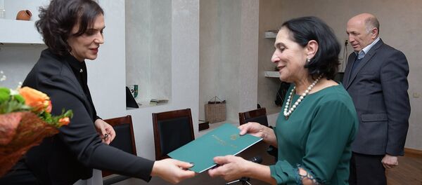 Роза Чамагәуаԥҳа Ахьӡ-аԥша аорден ланашьоуп Роза Чамагәуаԥҳа Ахьӡ-аԥша аорден ланашьоуп - Sputnik Аҧсны