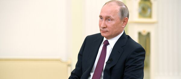 Архивное фото президента РФ Владимира Путина - Sputnik Абхазия