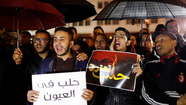 Около здания консульства Ирана в Стамбуле прошла акция протеста из-за ситуации в сирийском Алеппо - Sputnik Абхазия