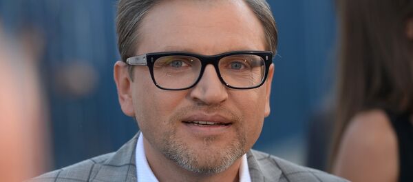 Обладатель ТЭФИ, ведущий Вадим Такменев Обладатель ТЭФИ, ведущий Вадим Такменев - Sputnik Абхазия