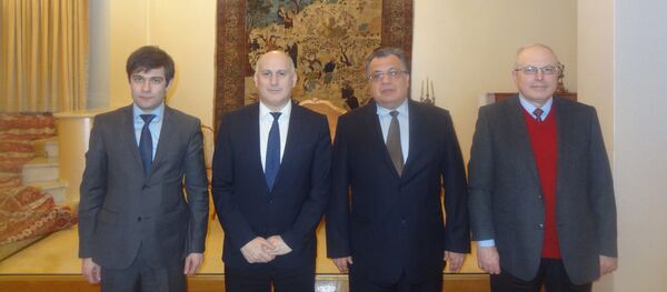 Вячеслав Чирикба и Андрей Карлов. - Sputnik Абхазия