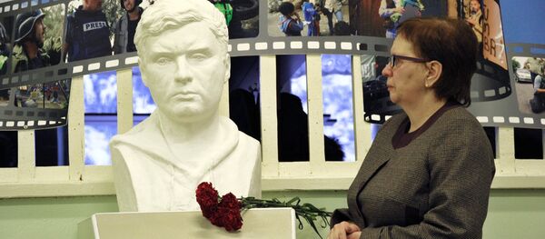 В родной школе Андрея Стенина установили его бюст В родной школе Андрея Стенина установили его бюст - Sputnik Абхазия