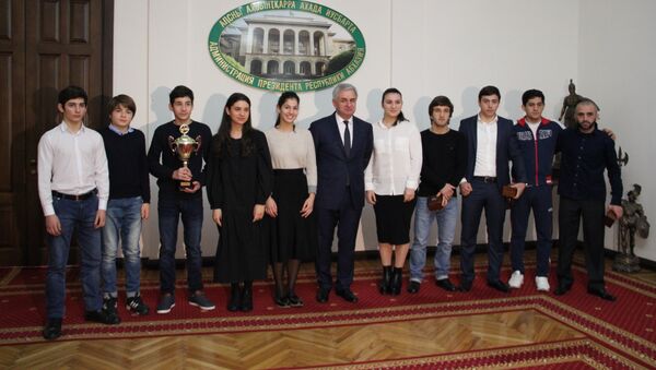 Встреча президента со спортменами - Sputnik Абхазия