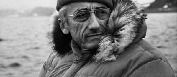 Жак-Ив Кусто Жак-Ив Кусто - Sputnik Абхазия