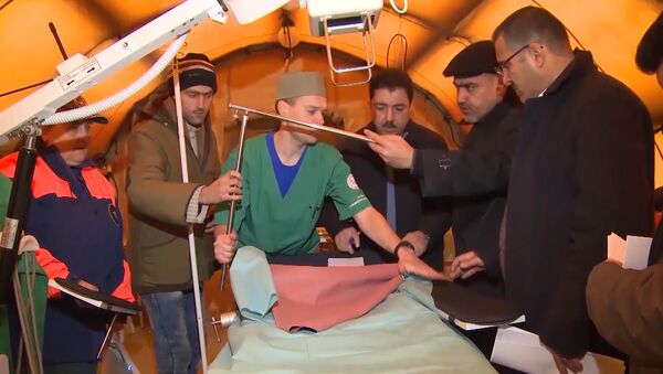 Подарок от России: спасатели передали сирийцам аэромобильный госпиталь - Sputnik Абхазия