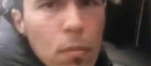 Полиция обнародовала видео предполагаемого исполнителя теракта в Стамбуле - Sputnik Абхазия