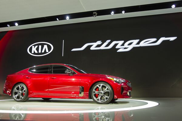 Корейская компания Kia презентовала новую модель Stinger, название которой переводится как жало. - Sputnik Абхазия