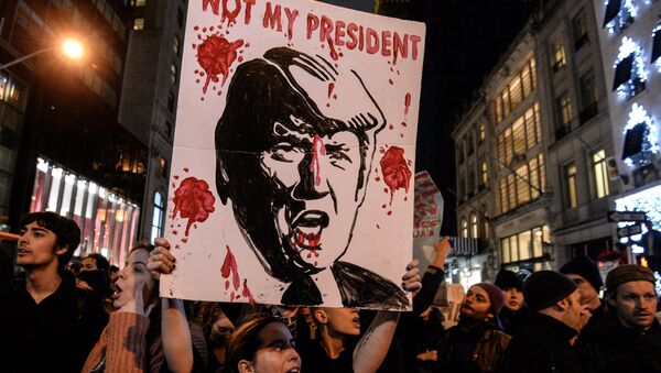 Акция протеста против Д. Трампа в Нью-Йорке - Sputnik Абхазия