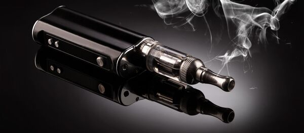 Электронная сигарета Электронная сигарета - Sputnik Абхазия