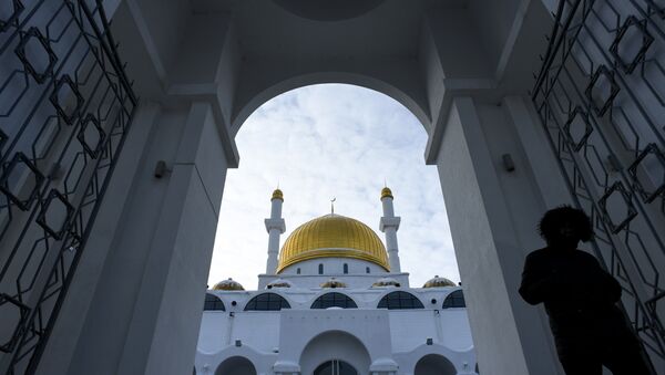 Мечеть Нур Астана в Астане, где проходят мирные переговоры по ситуации в Сирии - Sputnik Абхазия