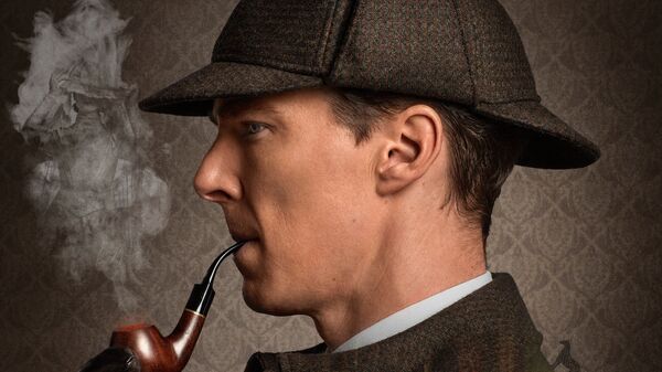 Бенедикт Кембербэтч в роли Шерлока Холмса в одноименном сериале BBC - Sputnik Абхазия