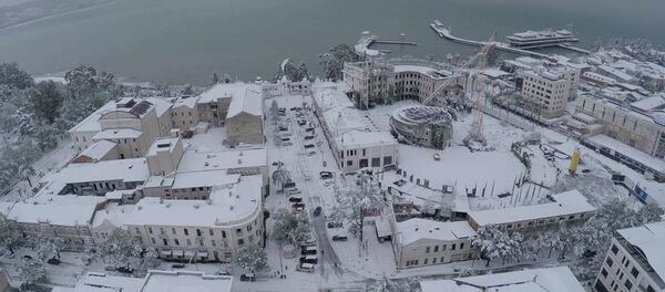 Фотография заснеженного Сухума с квадракоптера Фотография заснеженного Сухума с квадракоптера - Sputnik Абхазия