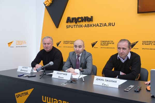 Оперативная пресс-конференция  о ходе ликвидации последствий неблагоприятных погодных условий - Sputnik Абхазия