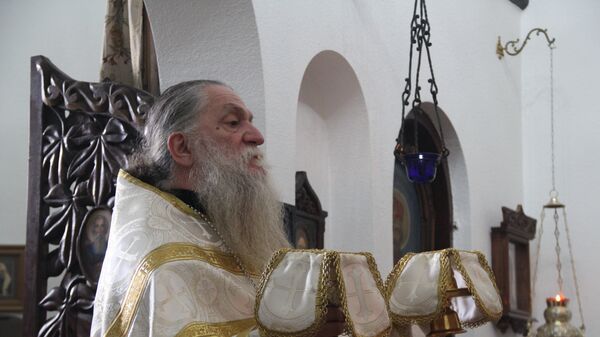 День перенесения мощей Иоанна Златоуста отметили в Каманах  - Sputnik Аҧсны