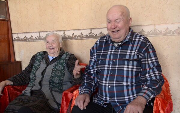 Благодатная пара Абхазии поделилась секретами семейного долголетия - Sputnik Абхазия