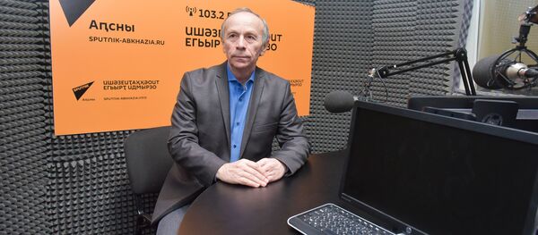 Аԥсны ашәҟәыҩҩцәа Реидгыла аиҳабы Вахтанг Аԥҳазоу - Sputnik Аҧсны