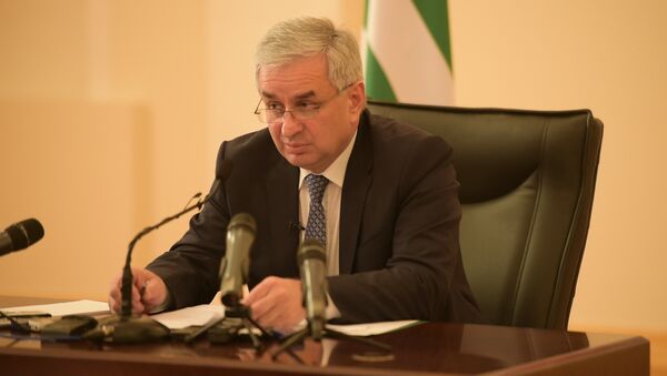 Президент Абхазии рассказал об итогах работы в 2016 году - Sputnik Абхазия