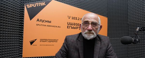 Режиссер Вячеслав Аблотия Режиссер Вячеслав Аблотия - Sputnik Аҧсны