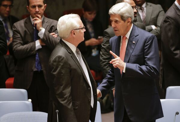 Постоянный представитель России при ООН Виталий Чуркин и Госсекретарь США Джон Керри, 2014 год - Sputnik Абхазия