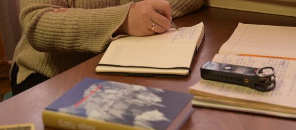 Чан в библиотеке: сборник абхазского автора представили в Сухуме - Sputnik Абхазия