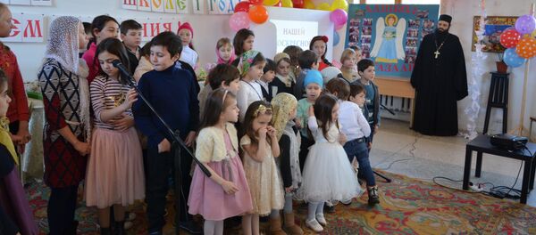Открытый урок в воскресной школе при Сухумском кафедральном соборе Открытый урок в воскресной школе при Сухумском кафедральном соборе - Sputnik Абхазия