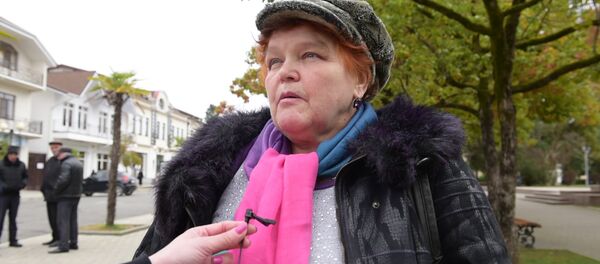 Таджикские ковры, серьги и Рахмонов: что знают о Таджикистане в Абхазии - Sputnik Абхазия