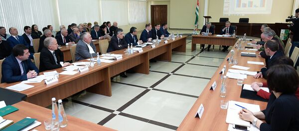 Заседание Кабмина об исполнении Республиканского бюджета - Sputnik Абхазия