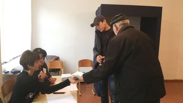 Голосование на избирательном участке - Sputnik Абхазия