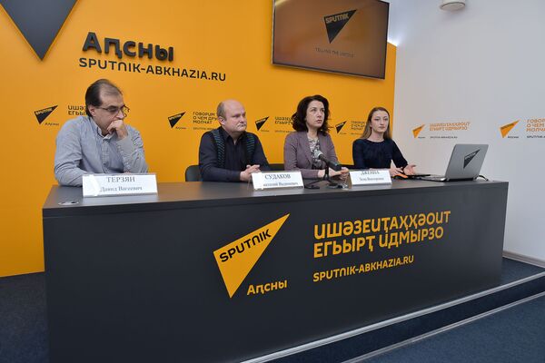 Пресс-конференция о концерте международного фонда Спиваков - Sputnik Абхазия