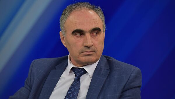 Председатель ЦИК Абхазии Тамаз Гогия на пресс-конференции на АГТРК - Sputnik Абхазия
