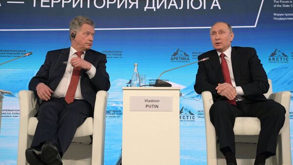 Президент РФ Владимир Путин и президент Финляндской Республики Саули Ниинистё (слева) - Sputnik Абхазия