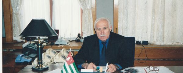 Аԥсны Афырхаҵа, аинрал-леитенант, аорден Ахьӡ-аԥша II аҩаӡара занашьоу Гиви Агрба Аԥсны Афырхаҵа, аинрал-леитенант, аорден Ахьӡ-аԥша II аҩаӡара занашьоу Гиви Агрба - Sputnik Аҧсны