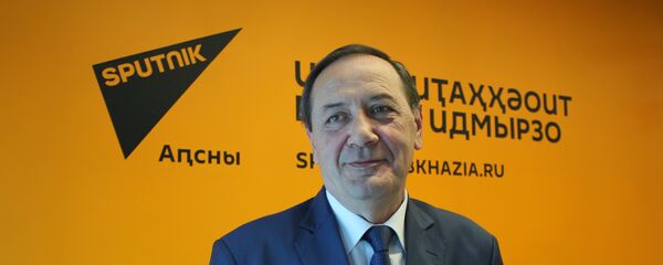 Посол республики Южная Осетия в республике Абхазия Олег Боциев  - Sputnik Абхазия